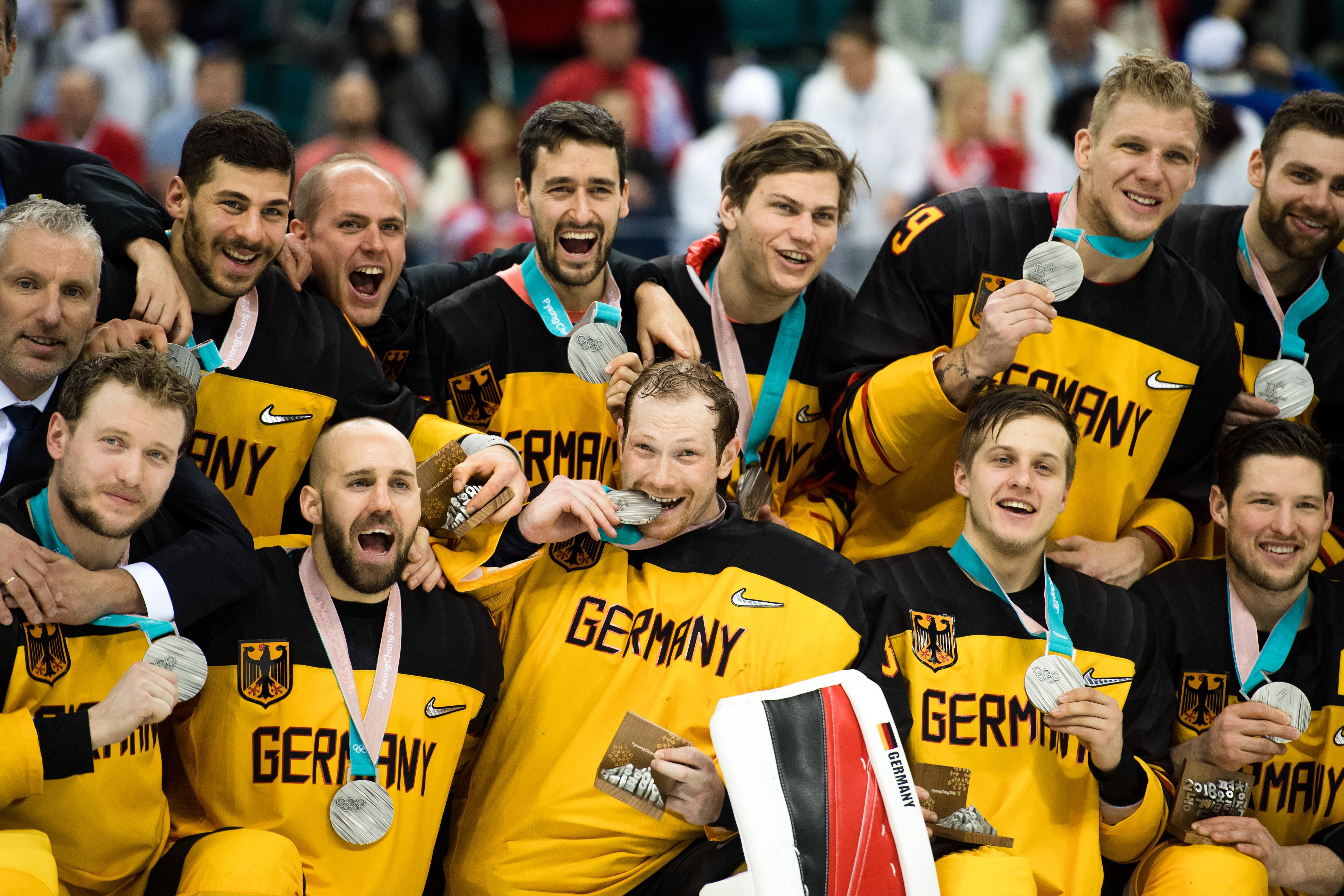 IMAGO / Bildbyran | Team Germany win the silver medal in the Pyeongchang Winter Olympics on February 25, 2018