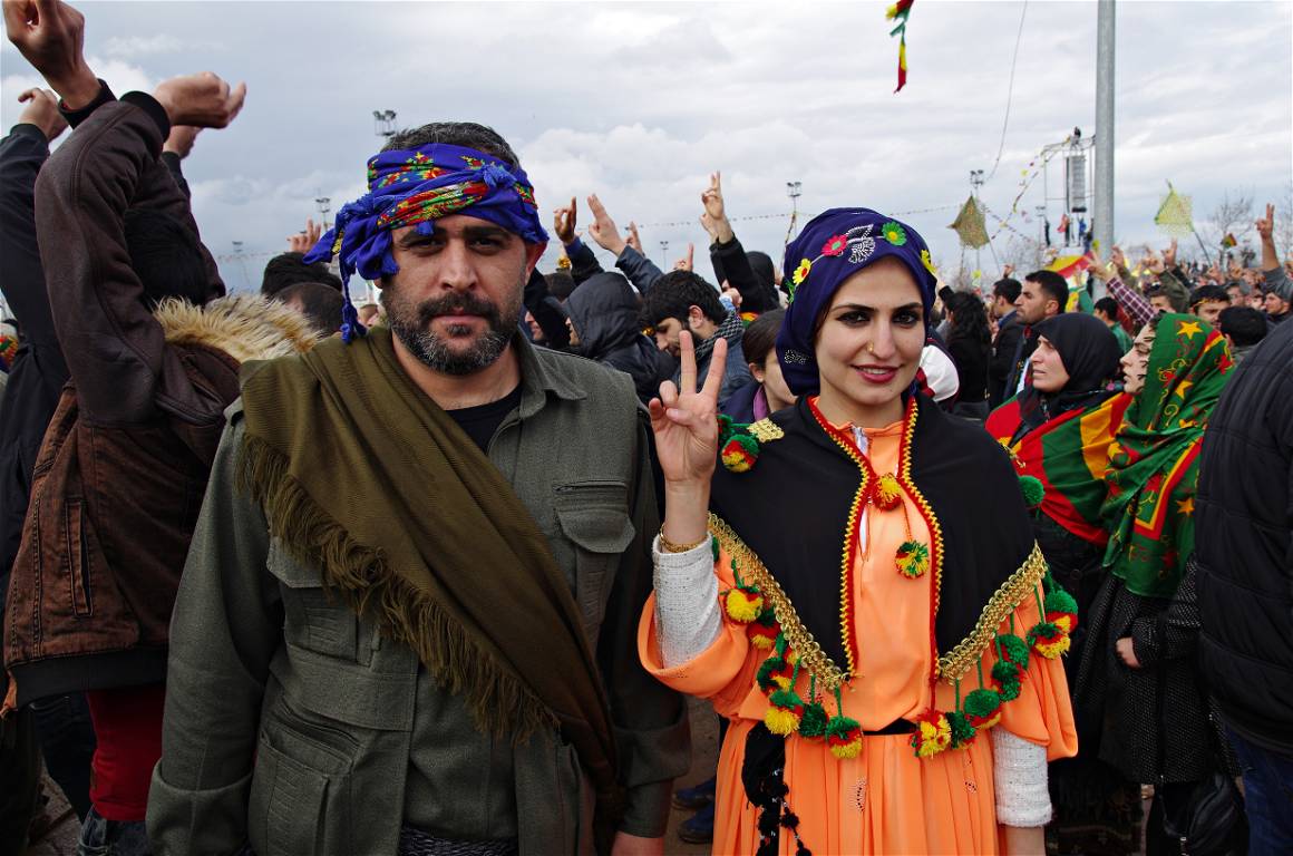 Through the Lens of Mehmet Masum Suer: Capturing the Culture and Life of the Kurds