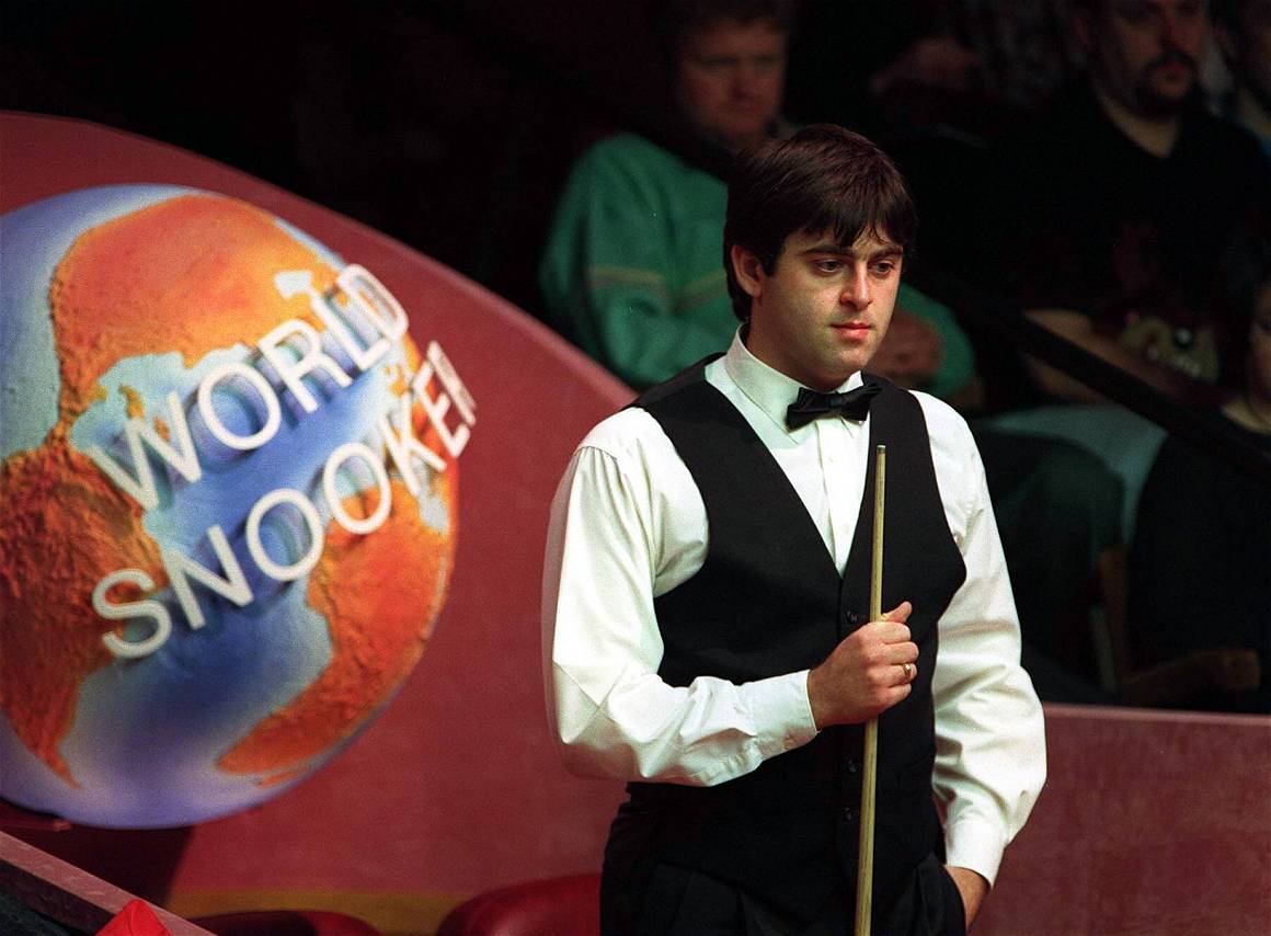 IMAGO / Colorsport | Ronnie O Sullivan (England) Snooker World Championships 1996.