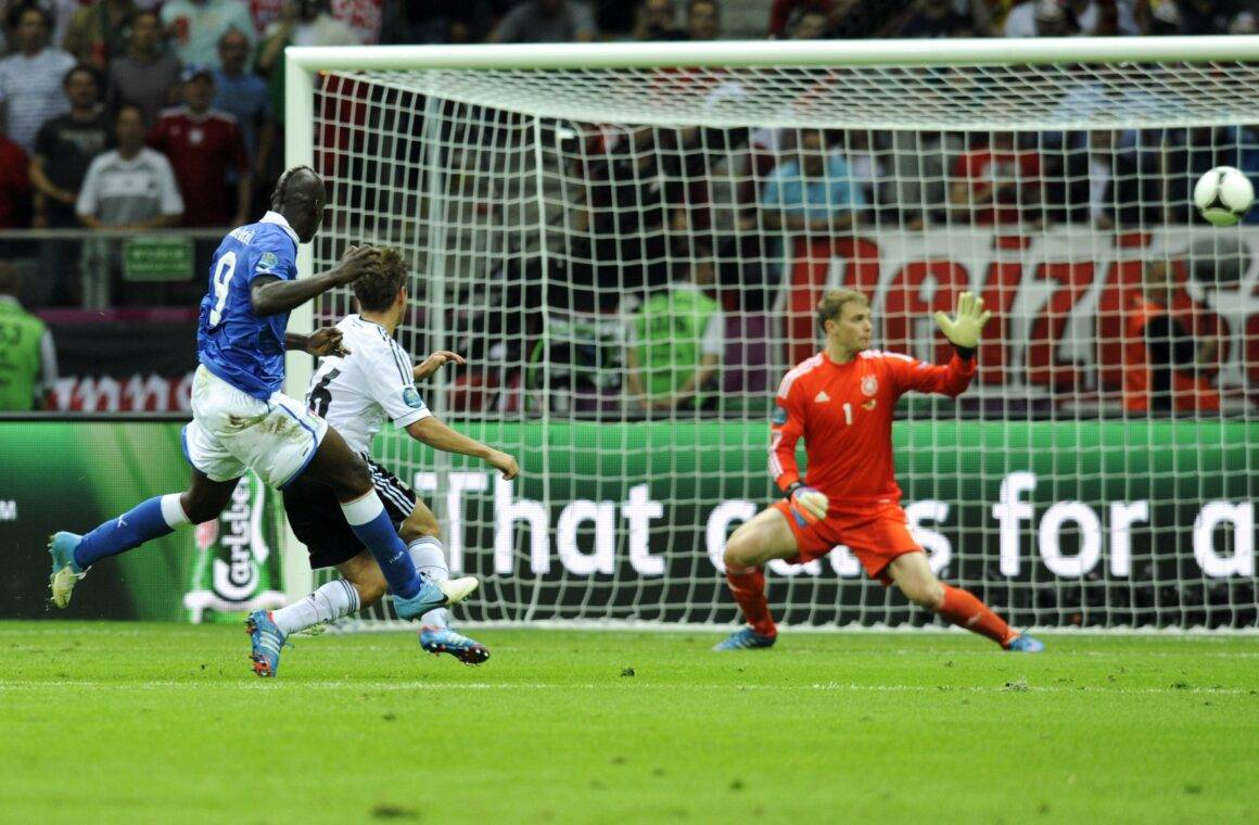 IMAGO / Uwe Kraft | One of the Greatest Goals in UEFA EURO History: Mario Balotelli of Italy scores the second goal against Germany during the UEFA EURO 2012 Semifinals at the National Stadium in Warsaw, Poland, on June 28, 2012. 