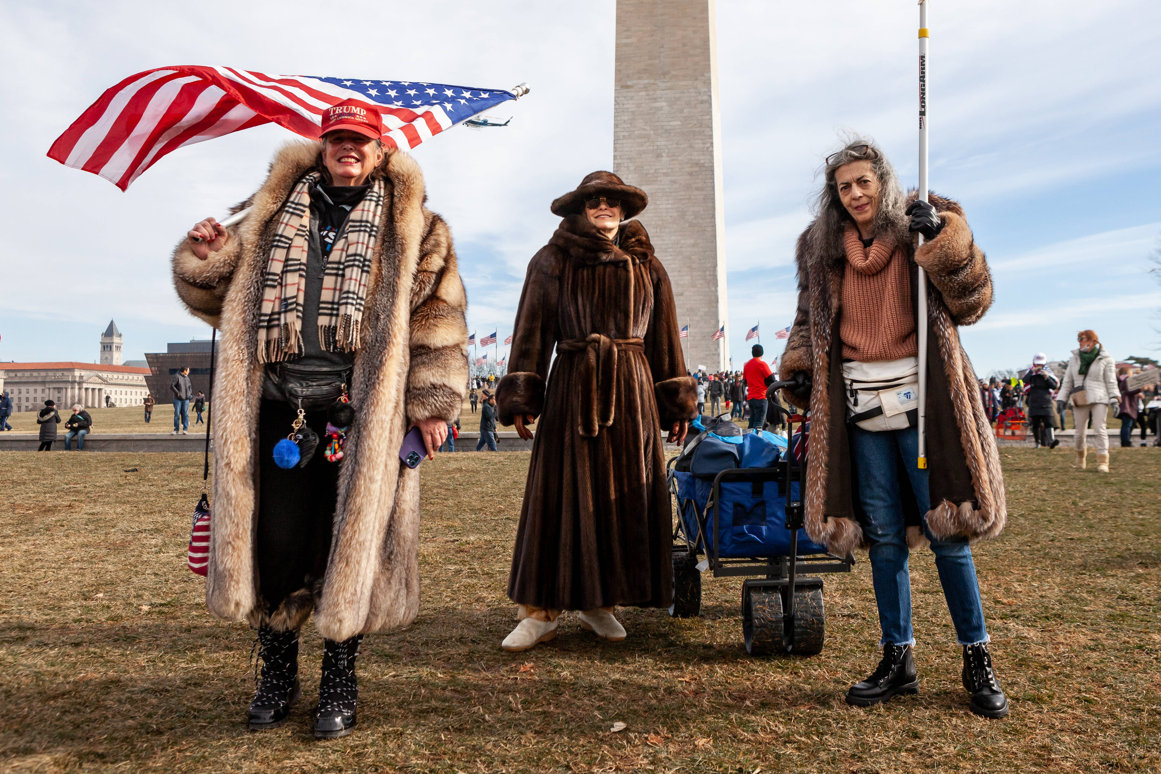 IMAGO / NurPhoto / Allison Bailey | Trump supporters at an anti-vax demonstration in Washington DC on January 23, 2022.