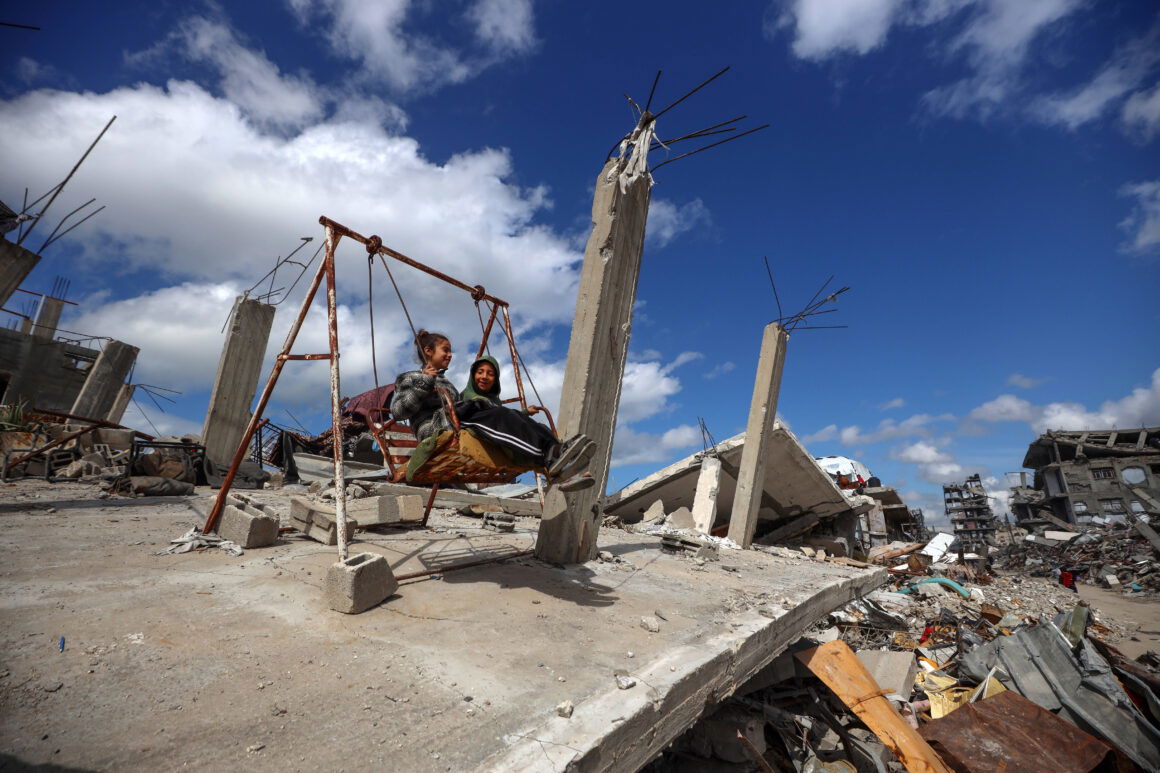 photo of gaza's children