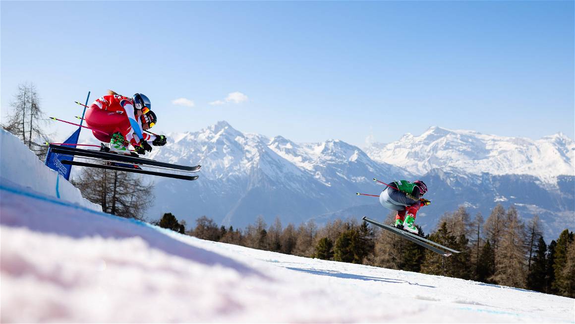 IMAGO / GEPA pictures / Daniel Goetzhaber. FIS Alpine Skiing World Cup event ski cross.