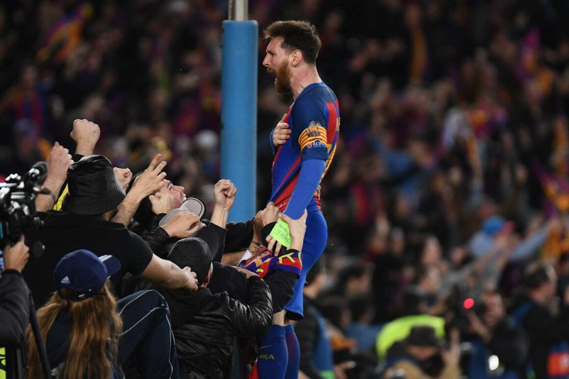 IMAGO / Pressinphoto / Bagu Blanco | Messi celebrates during the UEFA Champions League match between FC Barcelona and Paris Saint-Germain at Camp Nou, Barcelona on March 8, 2017.