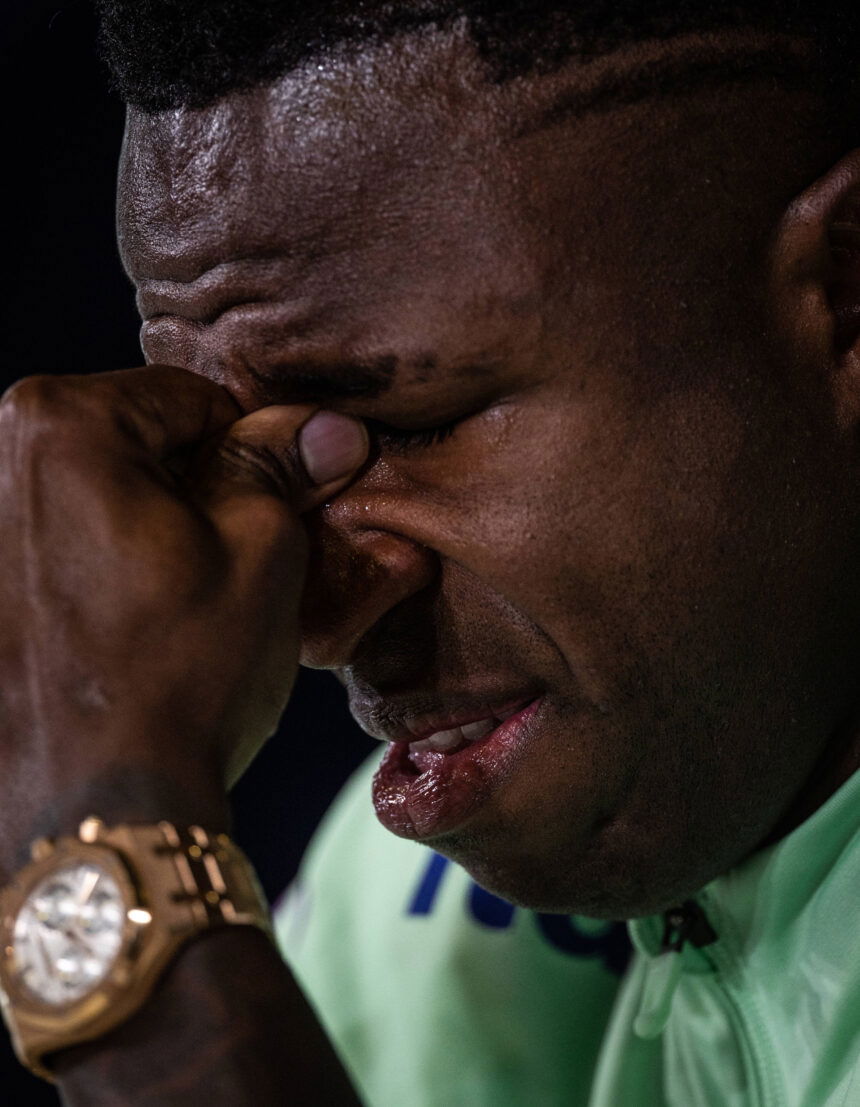 Vini Jr cried at the press conference because of the racism he faces in stadiums.