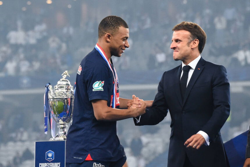 photo of Kylian Mbappé with French President Emmanuel Macron