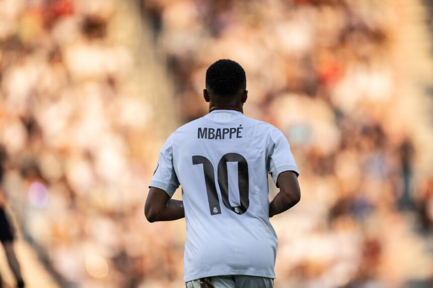 Real Madrid 10 Mbappe 