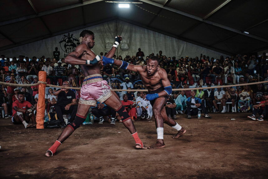 IMAGO/ZUMA Press Wire/ Dera of Club boite Noir de Diego dodges a point shot from Fredo B of Ambatondrazaka during their Moraingy fight.